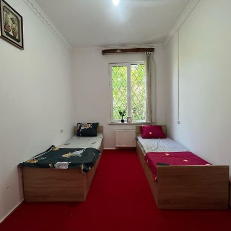 Royal Punjab Guest House Tbilisi Exterior photo